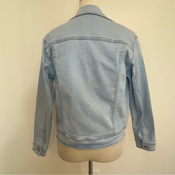 Light Wash Denim Jacket Women's Small - Picture 3 of 7